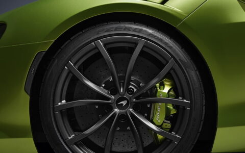 Pneumatici Pirelli P Zero Cyber Tyre