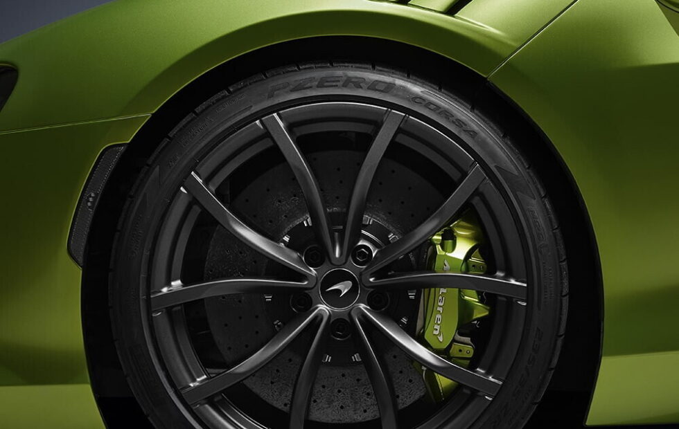 Pneumatici Pirelli P Zero Cyber Tyre