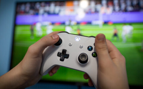 Xbox Wireless Controller in offerta su Amazon