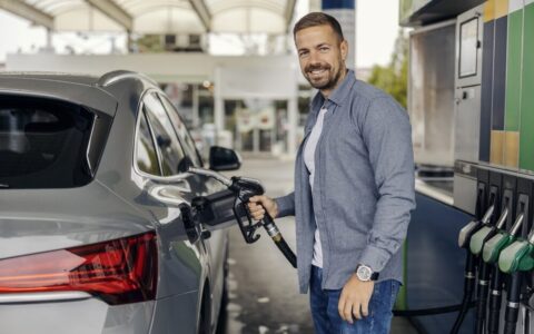 Aumento dei prezzi dei carburanti e del gas in Europa