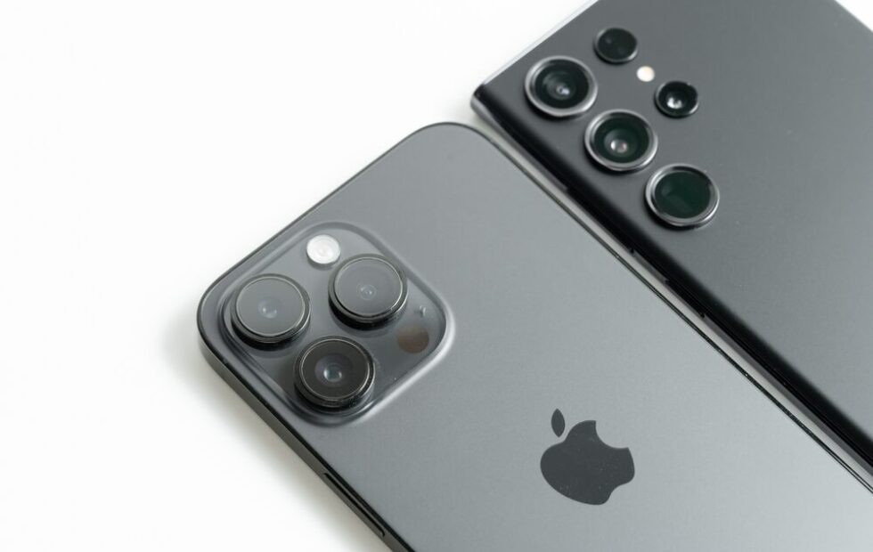 Confronto fotocamere iPhone 18 Pro e Samsung Galaxy S26 Ultra